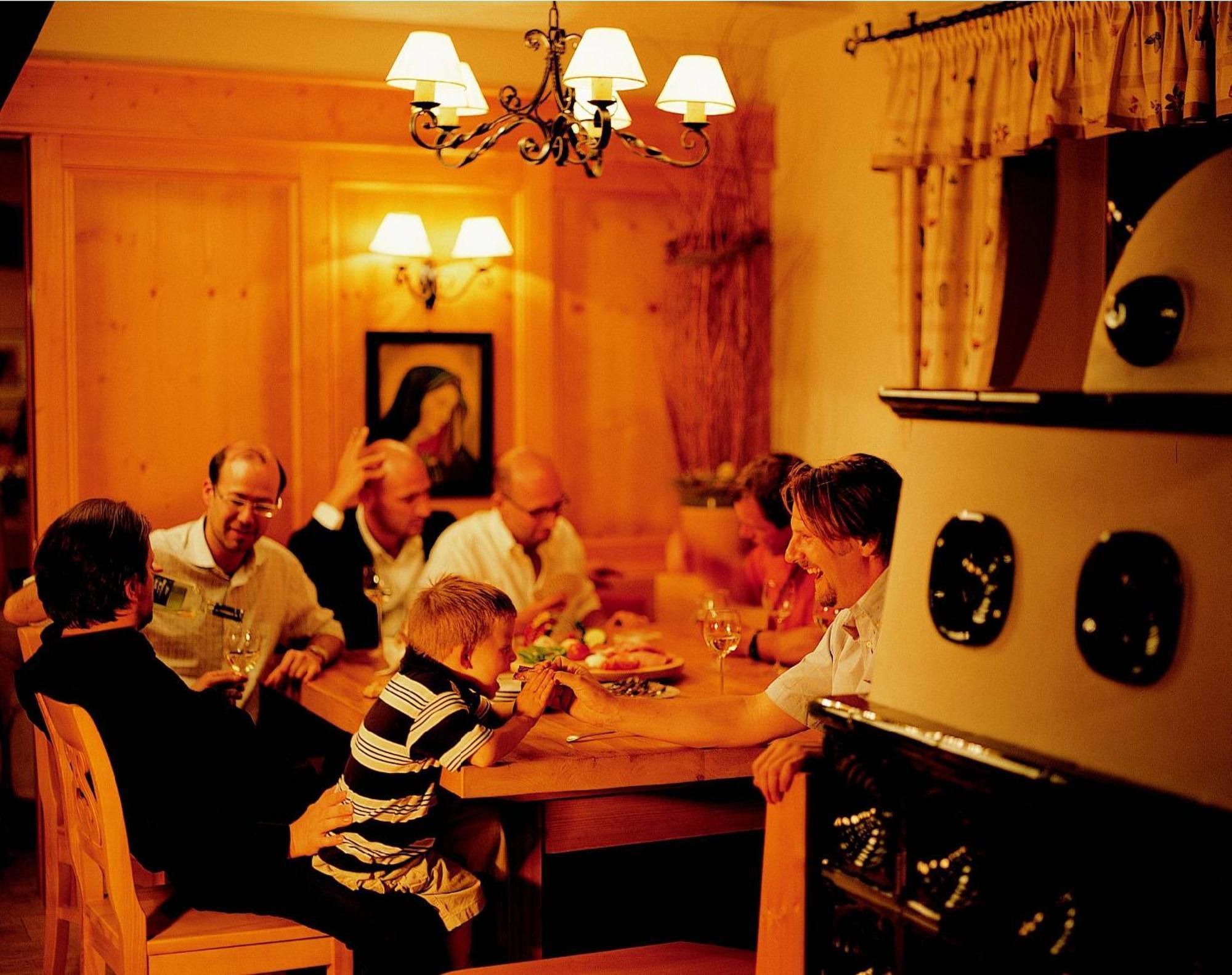 Schreiners Berghof Hotel Хартберг Екстериор снимка